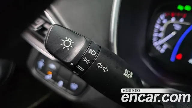 2019 Hyundai Santa Fe TM Diesel 2.0 2WD Sold VIN KMHS381BBKU151201 – interior seats 2019 Hyundai Santa Fe TM Diesel 2.0 2WD Sold VIN KMHS381BBKU151201 – interior seats