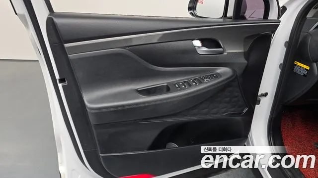 2019 Hyundai Santa Fe TM Diesel 2.0 2WD Sold VIN KMHS381BBKU165296 – exterior detail 2019 Hyundai Santa Fe TM Diesel 2.0 2WD Sold VIN KMHS381BBKU165296 – exterior detail