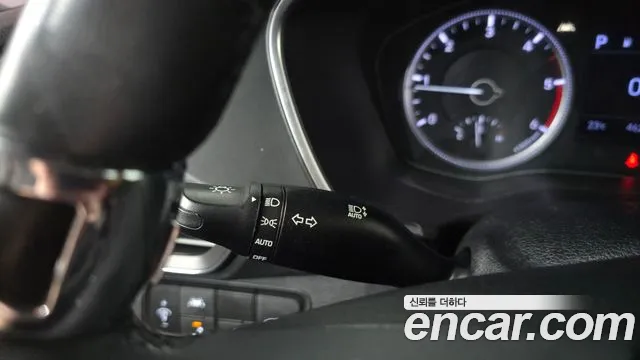2019 Hyundai Santa Fe TM Diesel 2.0 2WD Sold VIN KMHS381BBKU165296 – trunk area 2019 Hyundai Santa Fe TM Diesel 2.0 2WD Sold VIN KMHS381BBKU165296 – trunk area
