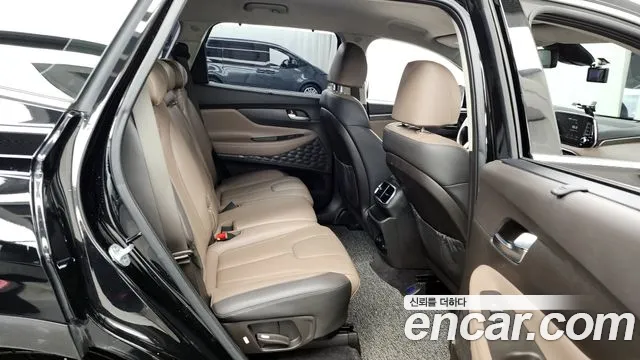 2020 Hyundai Santa Fe TM Diesel 2.0 2WD Sold VIN KMHS381BBLU276626 – rear exterior 2020 Hyundai Santa Fe TM Diesel 2.0 2WD Sold VIN KMHS381BBLU276626 – rear exterior