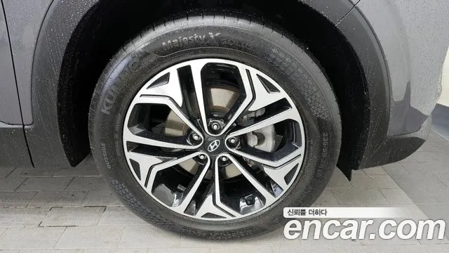 2019 Hyundai Santa Fe TM Diesel 2.2 4WD Sold VIN KMHS381CDKU068187 – engine bay