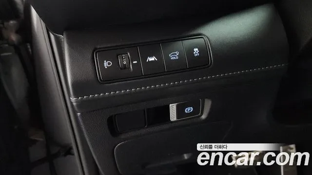 2021 Hyundai The New Santa Fe Diesel 2.2 2WD Sold VIN KMHS381HGMU314747 – dashboard