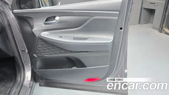 2021 Hyundai The New Santa Fe Diesel 2.2 2WD Sold VIN KMHS381HGMU335020 – photo 27 2021 Hyundai The New Santa Fe Diesel 2.2 2WD Sold VIN KMHS381HGMU335020 – photo 27