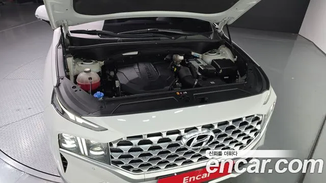 2021 Hyundai The New Santa Fe Diesel 2.2 2WD Sold VIN KMHS381HGMU338488 – exterior detail