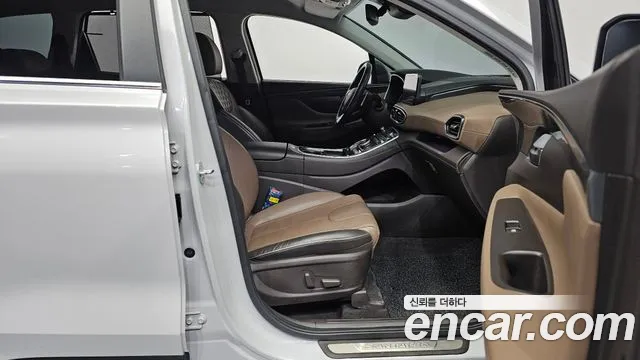 2021 Hyundai The New Santa Fe Diesel 2.2 2WD Sold VIN KMHS381HGMU341110 – rear exterior 2021 Hyundai The New Santa Fe Diesel 2.2 2WD Sold VIN KMHS381HGMU341110 – rear exterior