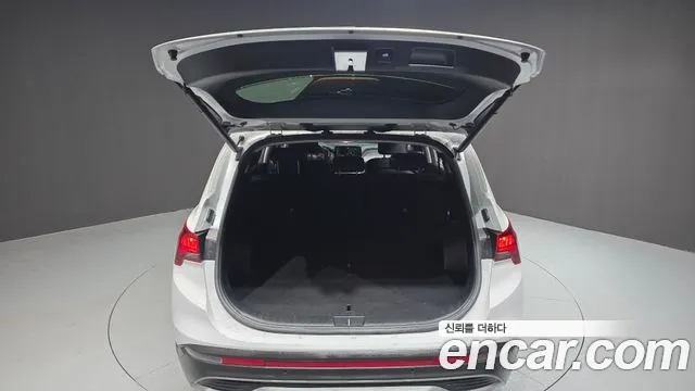 2022 Hyundai The New Santa Fe Diesel 2.2 2WD Sold VIN KMHS381HGNU434348 – trunk area