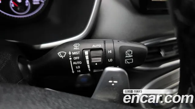 2022 Hyundai The New Santa Fe Diesel 2.2 2WD Sold VIN KMHS381HGNU448466 – dashboard