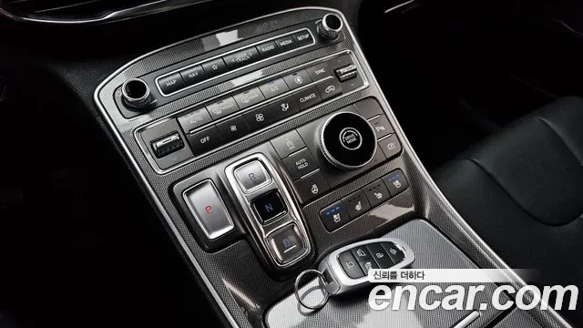 2022 Hyundai The New Santa Fe Diesel 2.2 2wd Sold VIN KMHS381HGNU448488 – front exterior