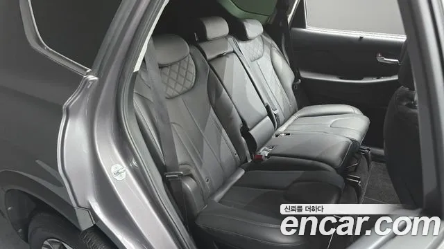 2022 Hyundai The New Santa Fe Diesel 2.2 2WD Sold VIN KMHS381HGNU449727 – engine bay