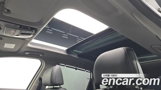 2023 Hyundai The New Santa Fe Diesel 2.2 2WD Sold VIN KMHS381HGPU492695 – interior seats
