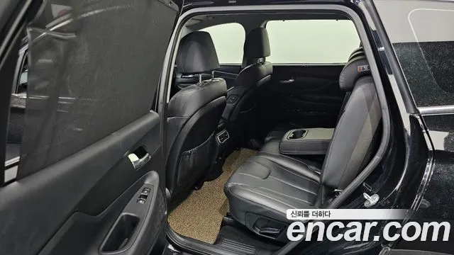 2021 Hyundai The New Santa Fe Gasoline 2.5T 2WD Sold VIN KMHS381LGMU366508 – interior seats 2021 Hyundai The New Santa Fe Gasoline 2.5T 2WD Sold VIN KMHS381LGMU366508 – interior seats