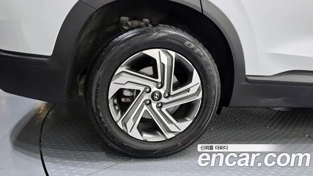 2021 Hyundai The New Santa Fe Gasoline 2.5T 2WD Sold VIN KMHS381LGMU373435 – undercarriage 2021 Hyundai The New Santa Fe Gasoline 2.5T 2WD Sold VIN KMHS381LGMU373435 – undercarriage