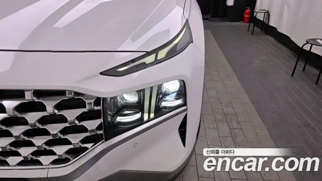 2021 Hyundai The New Santa Fe Gasoline 2.5T 2WD VIN KMHS381LGMU386235