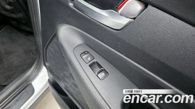 2021 Hyundai The New Santa Fe Gasoline 2.5T 2WD Sold VIN KMHS381LGMU386235 – trunk area