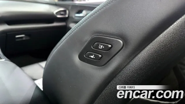 2021 Hyundai The New Santa Fe Gasoline 2.5t 2wd Sold VIN KMHS381LGMU408595 – front exterior
