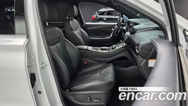 2022 Hyundai The New Santa Fe HEV 1.6 2WD Sold VIN KMHS5811BNU047892 – exterior detail
