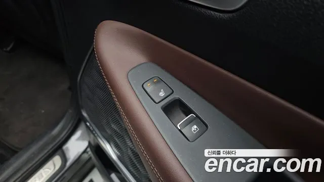 2019 Hyundai Santa Fe TM Gasoline 2.0T 4WD Sold VIN KMHS581ADKU134035 – engine bay