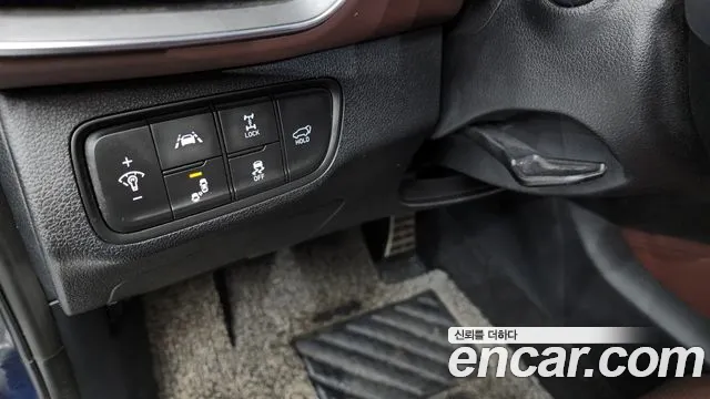 2020 Hyundai Santa Fe TM Gasoline 2.0T 4WD Sold VIN KMHS581ADLU193296 – interior seats