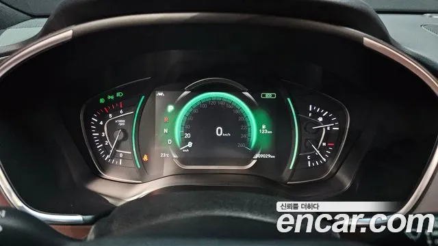 2019 Hyundai Santa Fe TM Diesel 2.0 2WD Sold VIN KMHS581BBKU071572 – undercarriage