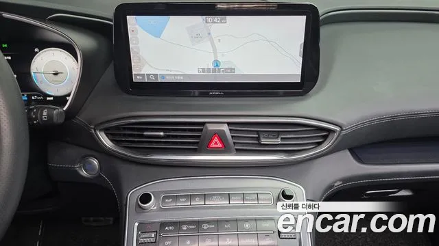 2021 Hyundai The New Santa Fe Diesel 2.2 2WD Sold VIN KMHS581HGMU332154 – exterior detail