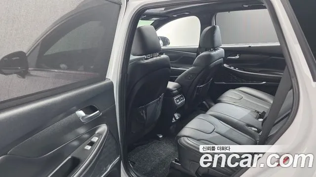 2021 Hyundai The New Santa Fe Diesel 2.2 2WD Sold VIN KMHS581HGMU332154 – odometer reading