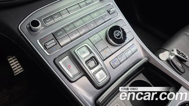 2021 Hyundai The New Santa Fe Diesel 2.2 2WD Sold VIN KMHS581HGMU332154 – photo 14