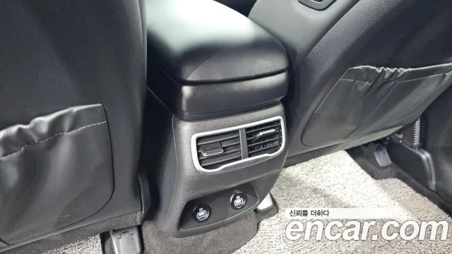 2021 Hyundai The New Santa Fe Diesel 2.2 2WD Sold VIN KMHS581HGMU401909 – side profile