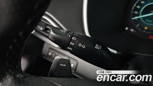 2021 Hyundai The New Santa Fe Diesel 2.2 2WD Sold VIN KMHS581HGMU401909 – undercarriage