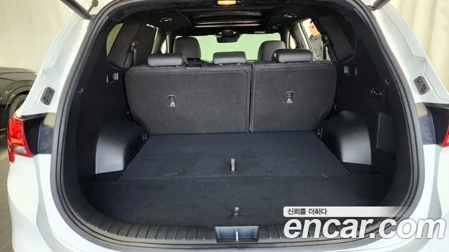 2021 Hyundai The New Santa Fe Diesel 2.2 4WD Sold VIN KMHS581HHMU403187 – dashboard 2021 Hyundai The New Santa Fe Diesel 2.2 4WD Sold VIN KMHS581HHMU403187 – dashboard