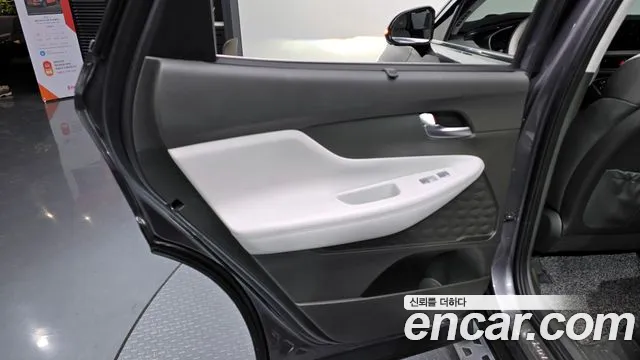 2023 Hyundai The New Santa Fe Gasoline 2.5T 2WD Sold VIN KMHS581LGPU473245 – interior seats