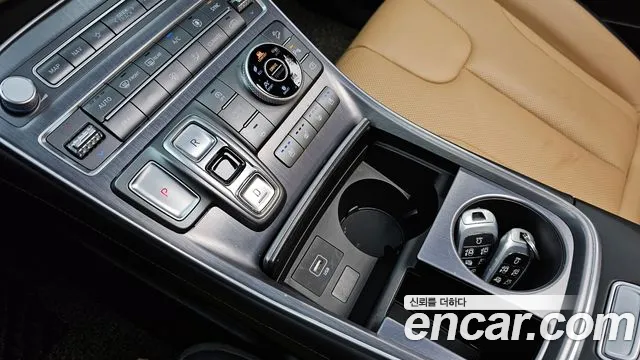 2021 Hyundai The New Santa Fe Gasoline 2.5T 4WD Sold VIN KMHS581LHMU385042 – photo 12 2021 Hyundai The New Santa Fe Gasoline 2.5T 4WD Sold VIN KMHS581LHMU385042 – photo 12