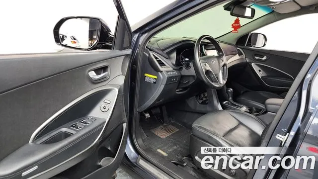 2018 Hyundai The New Maxcruz Diesel 2.2 2WD Sold VIN KMHSN81XBJU294682 – rear exterior 2018 Hyundai The New Maxcruz Diesel 2.2 2WD Sold VIN KMHSN81XBJU294682 – rear exterior