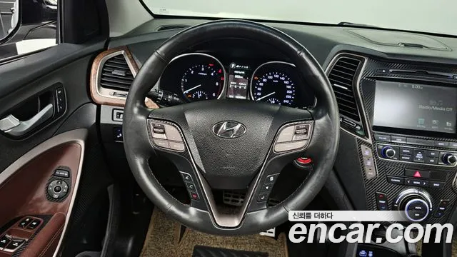 2018 Hyundai The New Maxcruz Diesel 2.2 2WD Sold VIN KMHSR81XBJU266248 – side profile