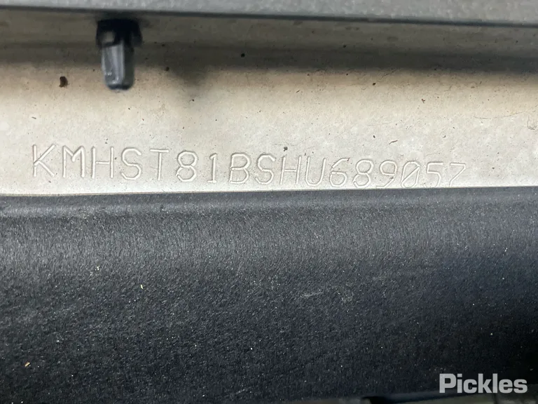 2016 Hyundai Santa Fe Used VIN KMHST81BSHU689057 – undercarriage