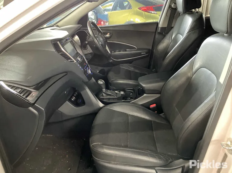 2015 Hyundai Santa Fe Used VIN KMHSU81XSFU444355 – photo 18