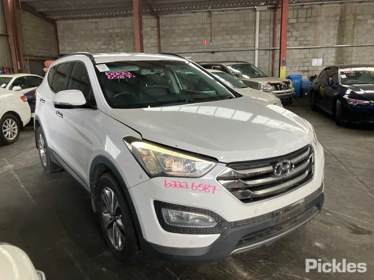 2015 Hyundai Santa Fe Used VIN KMHSU81XSFU444355 – photo 26