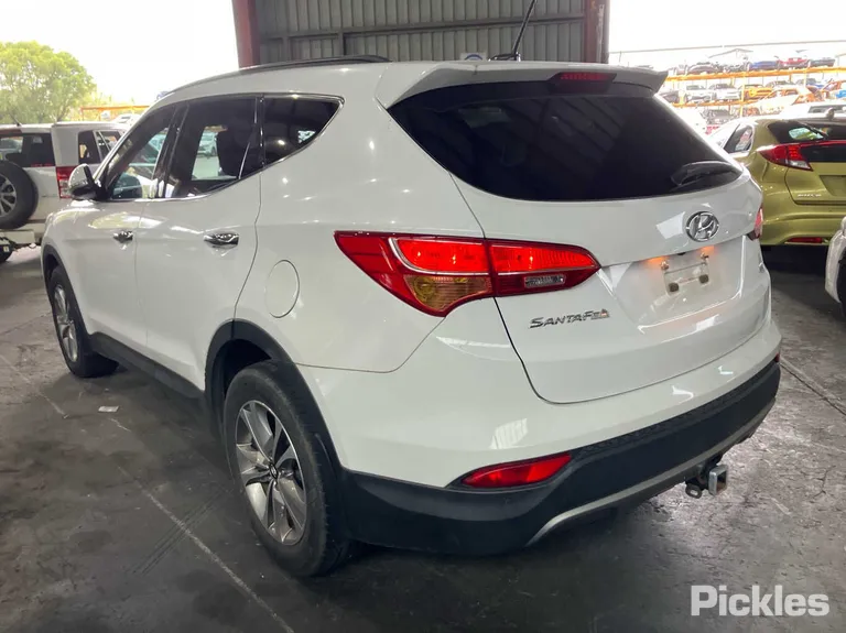 2015 Hyundai Santa Fe Used VIN KMHSU81XSFU444355 – photo 29