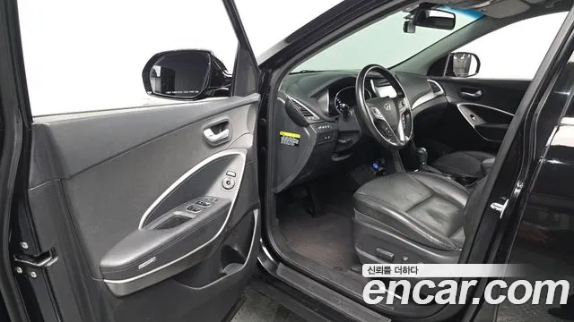 2017 Hyundai Santa Fe The Prime Diesel 2.0 2WD Sold VIN KMHSW81UBHU766218 – undercarriage