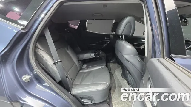 2017 Hyundai Santa Fe The Prime Diesel 2.0 2wd Sold VIN KMHSW81UBHU768008 – front exterior