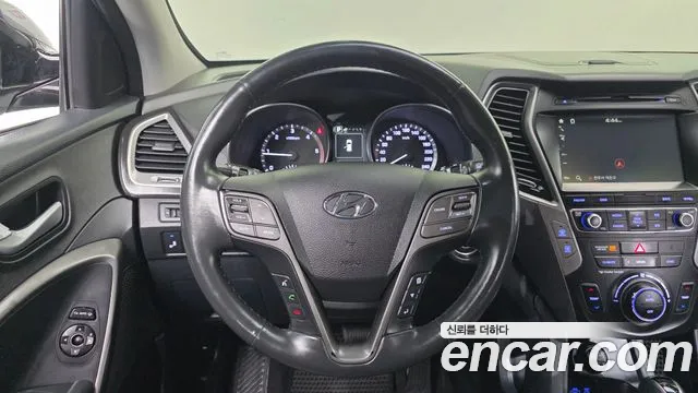 2018 Hyundai Santa Fe The Prime Diesel 2.0 2WD Sold VIN KMHSW81UBJU789607 – dashboard