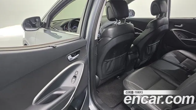 2018 Hyundai Santa Fe The Prime Diesel 2.0 2WD Sold VIN KMHSW81UBJU789607 – photo 28