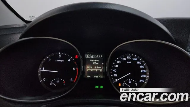 2018 Hyundai Santa Fe The Prime Diesel 2.0 2WD Sold VIN KMHSW81UBJU789820 – photo 31