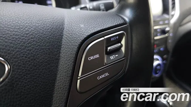 2018 Hyundai Santa Fe The Prime Diesel 2.0 2WD Sold VIN KMHSW81UBJU798924 – dashboard