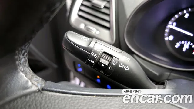 2018 Hyundai Santa Fe The Prime Diesel 2.0 2WD Sold VIN KMHSW81UBJU822727 – exterior detail
