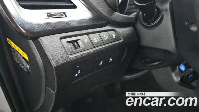 2018 Hyundai Santa Fe The Prime Diesel 2.0 2WD Sold VIN KMHSW81UBJU823323 – photo 32