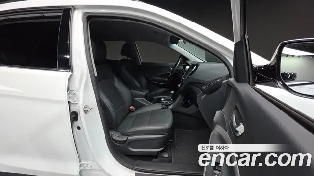 2018 Hyundai Santa Fe The Prime Diesel 2.0 2WD Sold VIN KMHSW81UBJU833253 – side profile