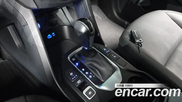 2018 Hyundai Santa Fe The Prime Diesel 2.0 2WD Sold VIN KMHSW81UBJU833253 – engine bay