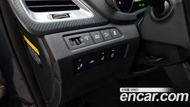 2018 Hyundai Santa Fe The Prime Diesel 2.0 2WD Sold VIN KMHSW81UBJU851023 – photo 32