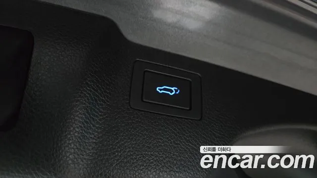 2018 Hyundai Santa Fe The Prime Diesel 2.0 2WD Sold VIN KMHSW81UBJU858294 – photo 18