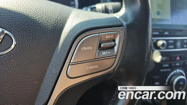 2017 Hyundai Santa Fe The Prime Diesel 2.0 4WD Sold VIN KMHSW81UDHU738811 – photo 13 2017 Hyundai Santa Fe The Prime Diesel 2.0 4WD Sold VIN KMHSW81UDHU738811 – photo 13